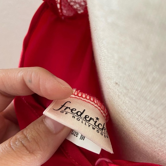 SOLD Fredricks of Hollywood Red Valentine Satin Slip - Picture 3 of 4